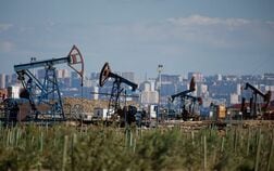 原油先物は約1％上昇、米・イランの攻撃応酬受け