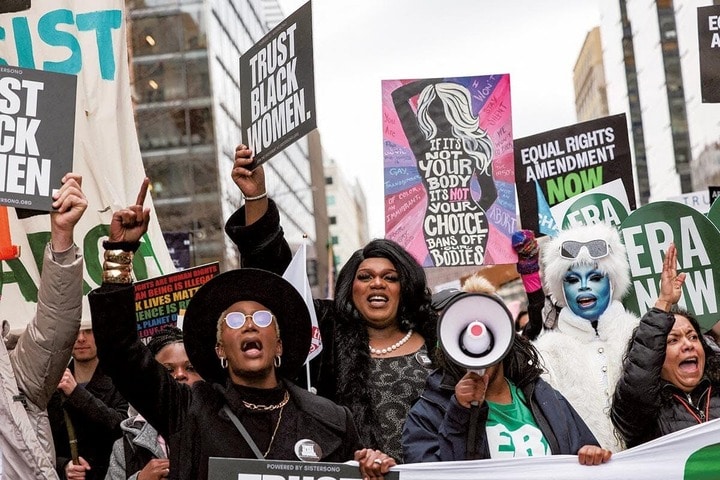 就任式直前にワシントンで行われた反トランプの抗議デモ