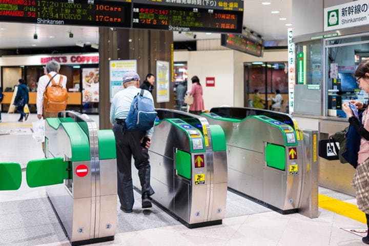日本の公共交通の定時制・安全性はピカイチ（写真はイメージです）　ablokhin-iStock
