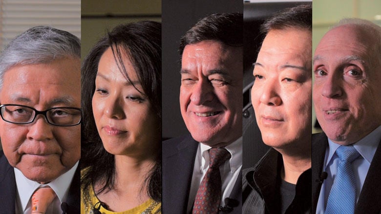 （右から）映画に出演するトニー・マラーノ（評論家）と藤木俊一マネジャー、ケント・ギルバート（タレント）、杉田水脈衆議院議員、藤岡信勝元東大教授　© NO MAN PRODUCTIONS LLC