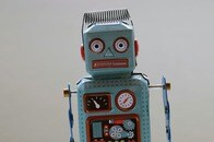 中国の自律型殺人ロボット、戦場に登場間近...AI戦争の新時代到来