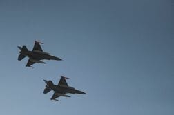 米のＦ１６戦闘機、独西部で墜落　操縦士は脱出