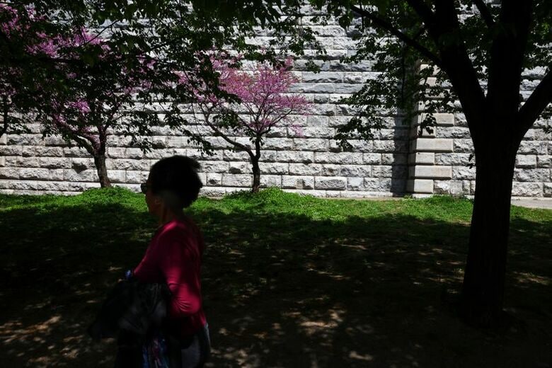 米ニューヨーク市ブルックリンで２３日撮影。REUTERS/Shannon Stapleton