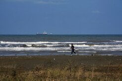 ウクライナ戦争とイラン戦争が、世界最大の湖「カスピ海」で融合して戦線が拡大するかも