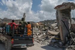 イスラエル、ヒズボラの停戦違反を非難　レバノン南部でロケット弾発射