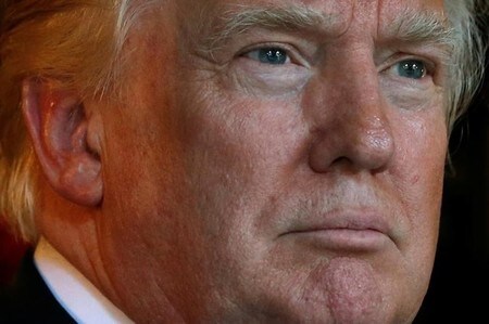 　１月５日、ドナルド・トランプ次期大統領が率いる新政権の主要ポストに名前が挙がった候補者と、すでに指名が決まった新閣僚の顔ぶれ。写真はフロリダ州パームビーチのマー・アー・ラゴクラブで昨年１２月撮影（２０１７年　ロイター／Jonathan Ernst）
