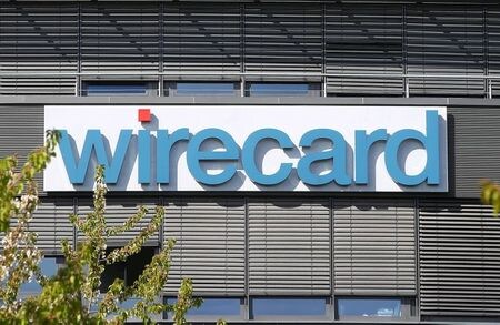 　６月２３日、シンガポール金融管理局（ＭＡＳ、中央銀行）は、同国の新法「決済サービス法」の下で、ドイツの決済サービス企業ワイヤーカードから免許の申請があったことを明らかにした。写真はミュンヘンで昨年４月撮影（２０２０年　ロイター／Michael Dalder）
