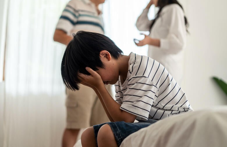 筆者は「ややこしい」家族の中で育った　Kiwis/iStock.