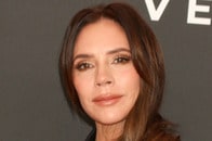 【動画】「結婚式を台無しにした」と長男が語る、ビクトリア・ベッカムの「不適切ダンス」　AI再現映像が話題