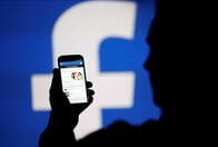 フェイスブックは「信頼できる記事」に掲載料を支払え──ルパート・マードック