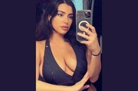 カニエ・ウェストの妻センソリ、「裸に透明レインコートだけ」で外出...「妻を人間扱いしろ」と批判の声