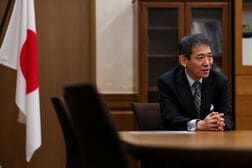 インタビュー：為替円安、過小評価は問題とする日米認識「非常にクリア」＝三村財務官