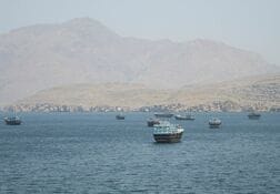 EXCLUSIVE-イラクとパキスタン、ホルムズ海峡支配巡りイランとエネルギー合意