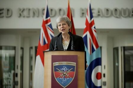 英国のメイ前首相（写真）は、２０日に発足するバイデン米新政権との関係強化に向けて英国の価値観を守るよう、ジョンソン首相に求めた。２０１９年７月代表撮影（２０２１年　ロイター）