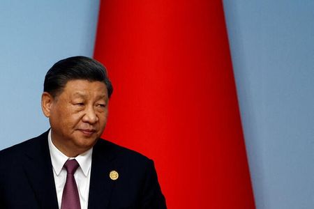 　中国の習近平国家主席は上海協力機構（ＳＣＯ）のオンライン首脳会議で演説し、現実的な協力と景気回復の加速に焦点を当てるよう呼び掛けた。中国国営メディアが４日報じた。写真は西安で５月代表撮影（２０２３年　ロイター）