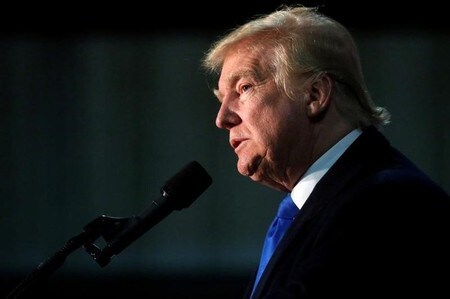 　１月１１日、米下院本会議は、規制当局の説明責任を強化する法案を賛成多数で可決した。写真はバージニアで昨年１１月撮影（２０１７年　ロイター／Carlo Allegri）