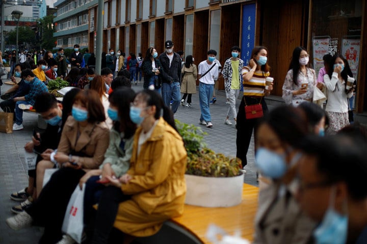 中国は経済の再起動に向けて動き出しているが……　Thomas Peter-REUTERS