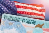 過去の飲酒運転１回で、グリーンカード保持者も国外追放...トランプ「移民狩り」の新法案