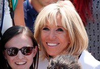 タブーを覆した65歳　「真の自由な女性」ブリジット・マクロンの魅力を伝記著者が明かす