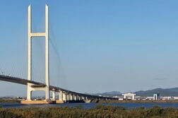 中朝結ぶ「新鴨緑江大橋」、15日開通へ　貿易拡大へ前進