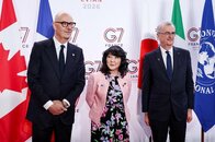 あらゆるリスク最小限にするよう首相から指示＝長期金利高騰で片山財務相