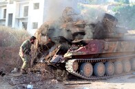 シリア空爆の深遠なる打算