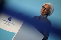 ユーロ圏経済、基本・悪化シナリオの中間　金利政策は「機敏に」＝ＥＣＢ総裁