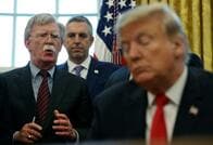 トランプ、陰で習近平に再選支援を要請　ボルトン前補佐官が著書で暴露