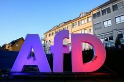独ＡｆＤ、ＥＵ・ユーロ離脱方針の修正検討を有力議員らが提言