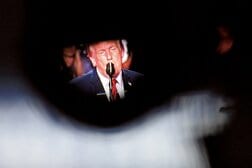 トランプ離れが止まらない共和党、中間選挙で歴史的大敗も？ 「トランプ時代」終焉の可能性