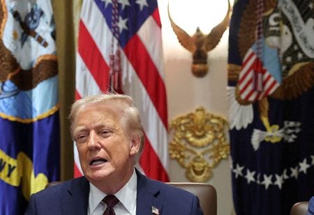 　８月２９日、トランプ米大統領（写真）が連邦政府機関のあらゆる業務に及んで自身の権限を拡大しようとする動きに歯止めがきかなくなってきた。ホワイトハウスで８月撮影（２０２５年　ロイター/Jonathan Ernst）
