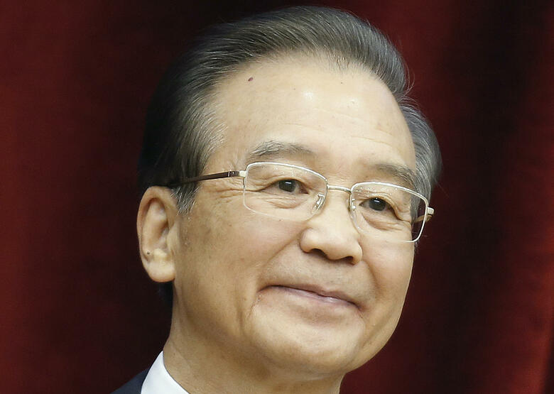 2012年の温家宝  Samrang Pring-REUTERS