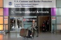 グリーンカード保有者、米入国にトランプ大統領令の適用免除不要に