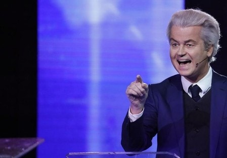 　３月１３日、オランダ議会下院選挙がいよいよ１５日に実施されるが、トルコとの対立が激化したことで、もともと最大の争点だった移民問題とナショナリズムがさらに注目を浴びている。写真は、極右政党、自由党のウィルダース党首。ロッテルダムで撮影（２０１７年　ロイター/Yves Herman）