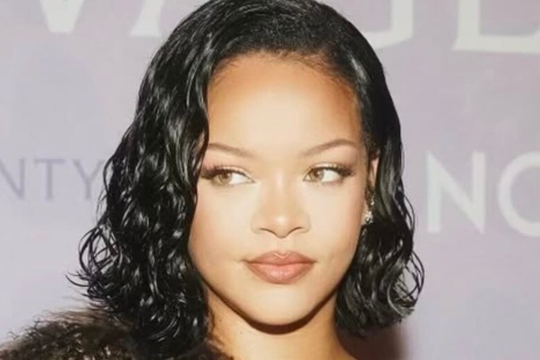 リアーナ　badgalriri-Instagram