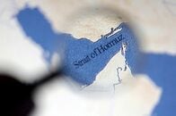 イラン拿捕のコンテナ船2隻、南部バンダルアッバス港へ移送＝関係筋