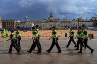 「殺人予測AI」抑止か差別か、揺れる未来の犯罪防止プロジェクト