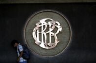ペルー中銀、政策金利を4.25％に据え置き　利上げ予想に反し