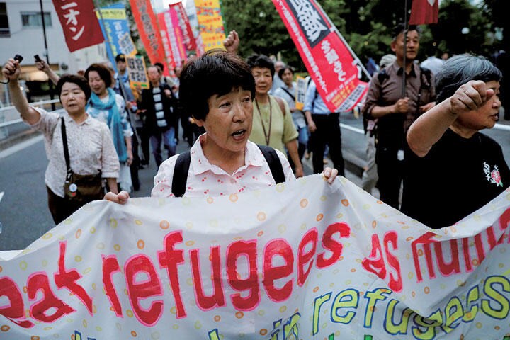 日韓の難民への意識は変わる?（昨年の難民の日デモ、東京）　KIM KYUNG HOON-REUTERS