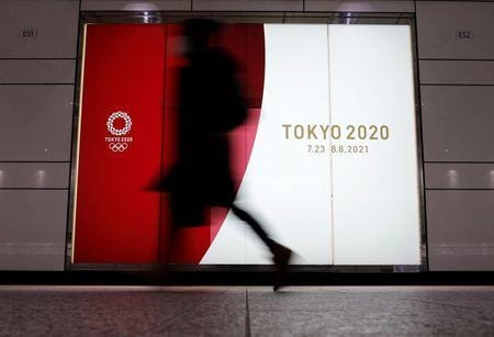 開催まで半年を切った東京五輪・パラリンピックが中止された場合、世界の保険会社が被る損失は２０億─３０億ドルと、世界的なイベントの中止に関連する損失としては過去最大となる恐れがあることが保険ブローカー話で明らかになった。都内で２２日撮影（２０２１年　ロイター/ISSEI KATO）