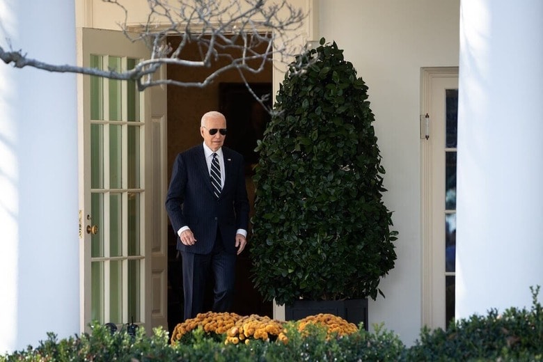 トランプに敗北した直後のバイデン大統領（2024年11月6日当時、ホワイトハウス）　Photo by Allison Bailey/NurPhoto