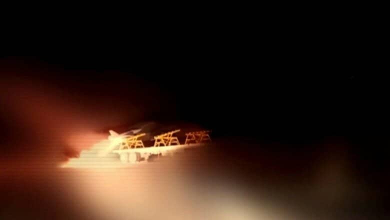 2026年7月14日に公開された動画からのキャプチャ。ヨルダンのアズラク基地にある米軍陣地を狙ってイランが位置不明の場所からドローンを発射した様子とされる　via REUTERS