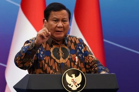 　４月９日、インドネシアのプラボウォ大統領（写真）は、パレスチナ自治区ガザでの戦争で被害を受けたパレスチナ人を一時的に保護する用意があると述べた。写真はインドネシアのジャカルタで８日撮影（２０２５　ロイター／Willy Kurniawan）