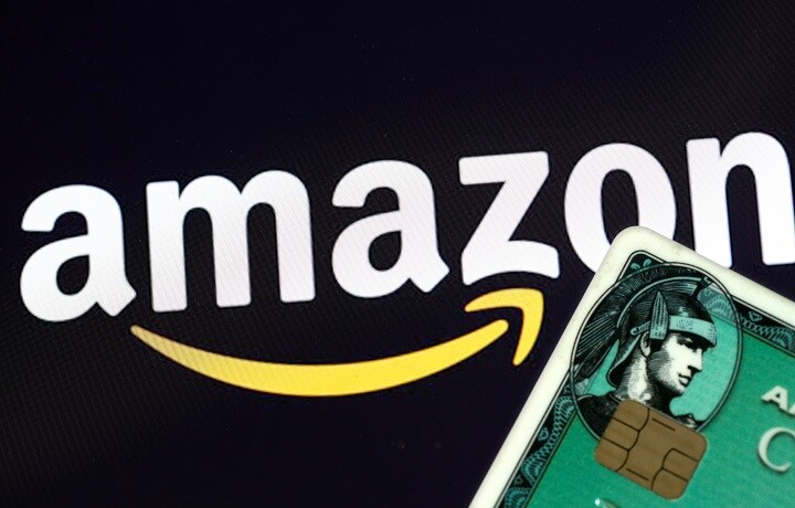 ブラックフライデーのネット売り上げの半分を稼ぐアマゾンには値下げの原資も余るほどある　Philippe Wojazer-REUTERS