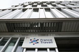 仏失業率は8％超、コロナ禍後で最悪　マクロン氏の雇用政策台無しか