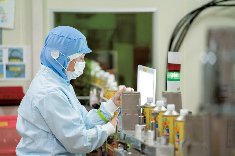 太田油脂では従業員（非正規を含む）の6割を占める女性が活躍　COURTESY OF OTA OIL