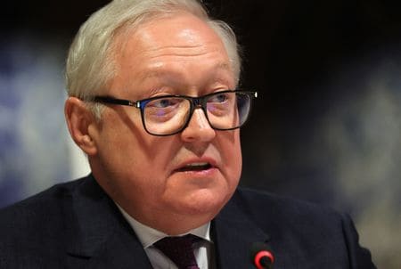 　９月１日、ロシアのリャブコフ外務次官は、ウクライナに対する西側諸国の支援姿勢が強まっていることを理由に、核兵器使用の軍事ドクトリンを変更すると明らかにした。スイス・ジュネーブで２０２３年３月撮影（２０２４年　ロイター/Denis Balibouse）