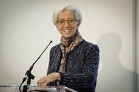 ラガルドＩＭＦ専務理事「2016年の世界経済成長、期待はずれに」