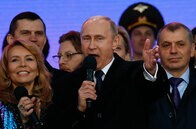 クリミア「編入」を疑問視すれば過激派とみなす