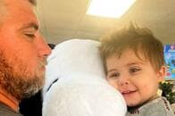 「ママ、熱いよ」 コロナ後遺症で煙の匂いが分からない両親を２歳の息子が救う